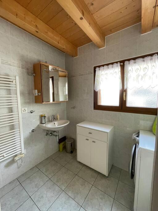 La Grange A Coco Avec Jacuzzi Villa บูร์ก-แซ็งต์-ปิแอร์ ภายนอก รูปภาพ